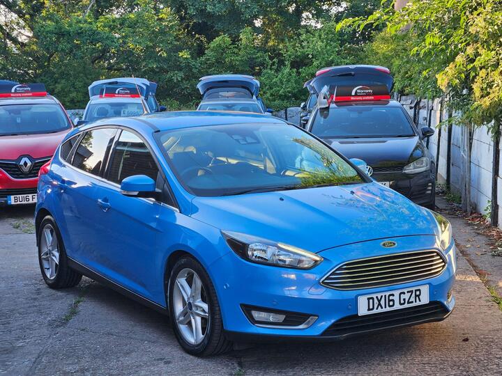 Ford Focus 1.0T EcoBoost Titanium Euro 6 (s/s) 5dr
