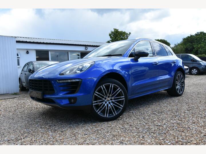 Porsche Macan 3.0 TD V6 S PDK 4WD Euro 6 (s/s) 5dr Porsche Macan 3.0 TD V6 S PDK 4WD Euro 6 (s/s) 5dr
