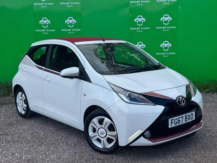 Toyota AYGO 1.0 VVT-i X-claim Funroof Euro 6 5dr