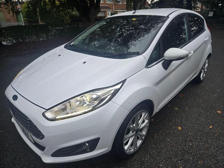 Ford Fiesta 1.0 Titanium Euro 5 (s/s) 5dr