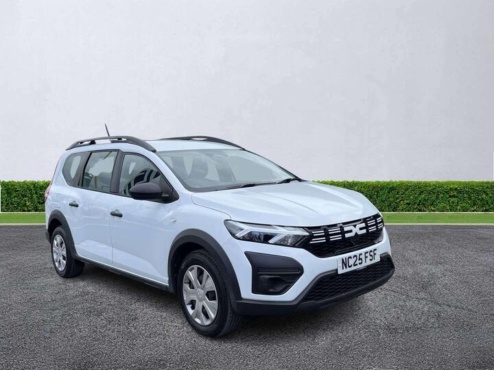 Dacia JOGGER 1.0 TCe Essential Euro 6 (s/s) 5dr Dacia JOGGER 1.0 TCe Essential Euro 6 (s/s) 5dr