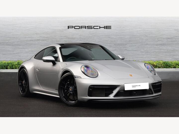 Porsche 911 3.0T 992 Carrera 4 GTS 4WD Euro 6 (s/s) 2dr Porsche 911 3.0T 992 Carrera 4 GTS 4WD Euro 6 (s/s) 2dr