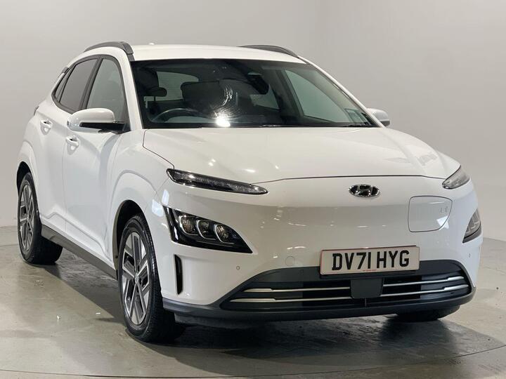 Hyundai KONA 64kWh Premium Auto 5dr (10.5kW Charger)