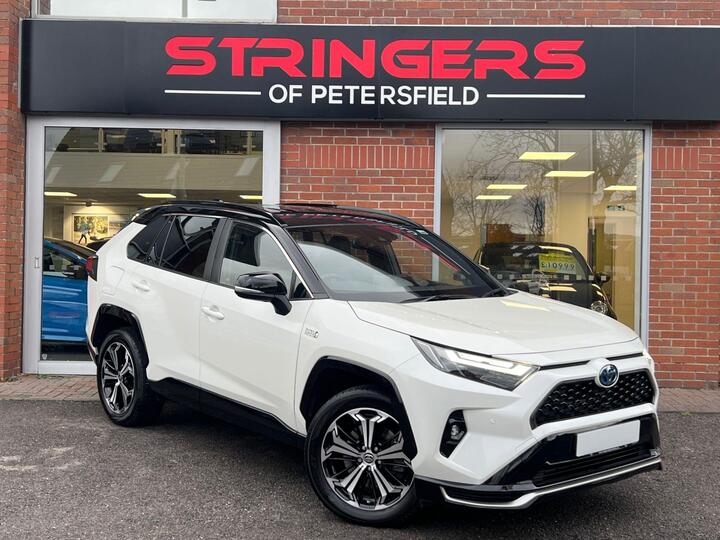 Toyota RAV4 2.5 VVT 18.1kWh Dynamic CVT 4WD Euro 6 (s/s) 5dr Toyota RAV4 2.5 VVT 18.1kWh Dynamic CVT 4WD Euro 6 (s/s) 5dr