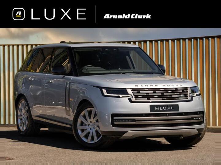 Land Rover Range Rover 3.0 P440e 38.2kWh SE Auto 4WD Euro 6 (s/s) 5dr Land Rover Range Rover 3.0 P440e 38.2kWh SE Auto 4WD Euro 6 (s/s) 5dr