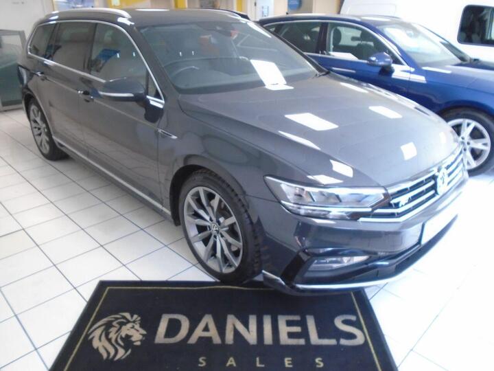 Volkswagen PASSAT 2.0 TDI EVO R-Line DSG Euro 6 (s/s) 5dr