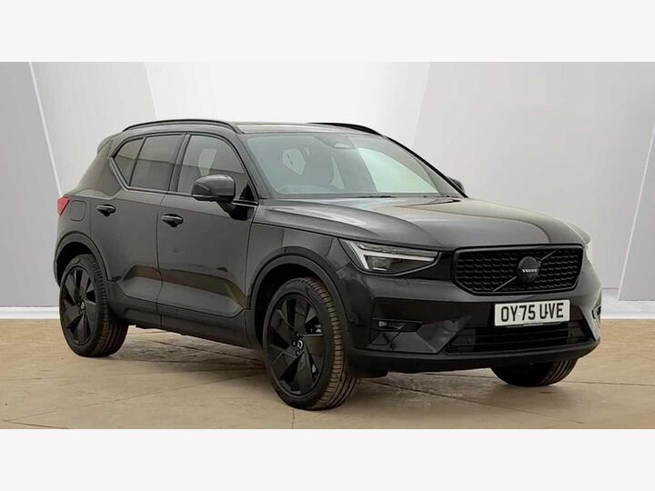 Volvo XC40 2.0 B3 MHEV Ultra Black Edition DCT Auto Euro 6 (s/s) 5dr