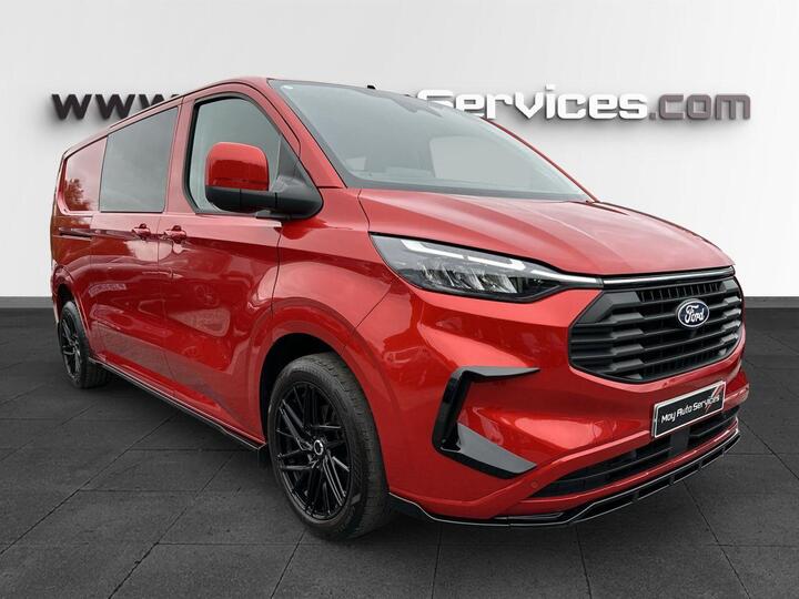 Ford TRANSIT CUSTOM 2.0 300 EcoBlue Limited Crew Van Auto L2 H1 Euro 6 (s/s) 5dr Ford TRANSIT CUSTOM 2.0 300 EcoBlue Limited Crew Van Auto L2 H1 Euro 6 (s/s) 5dr