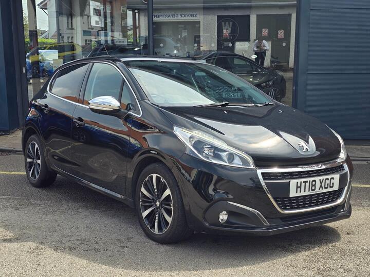 Peugeot 208 1.2 PureTech Allure Premium Euro 6 (s/s) 5dr