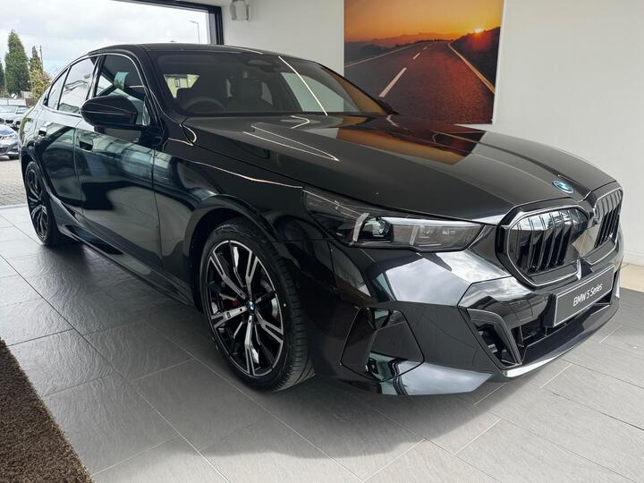 BMW 5 Series 2.0 530e 22.1kWh M Sport Pro Steptronic Euro 6 (s/s) 4dr