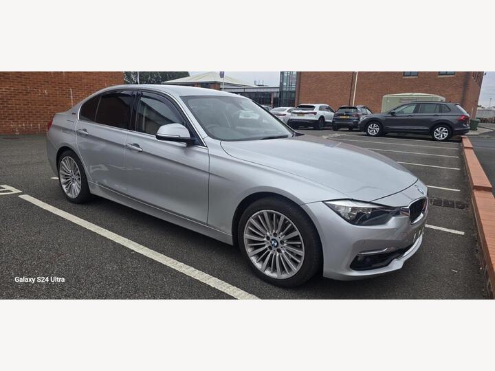 BMW 3 SERIES 2.0 330e 7.6kWh Luxury Auto Euro 6 (s/s) 4dr