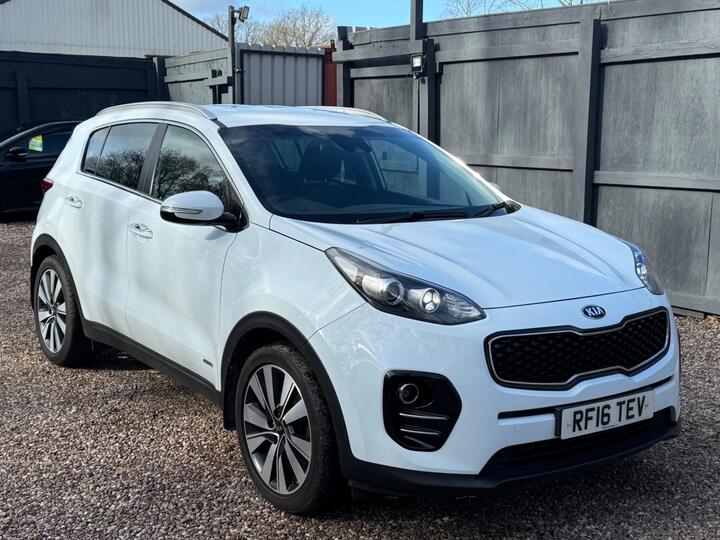 Kia Sportage 2.0 CRDi KX-3 AWD Euro 6 5dr Kia Sportage 2.0 CRDi KX-3 AWD Euro 6 5dr