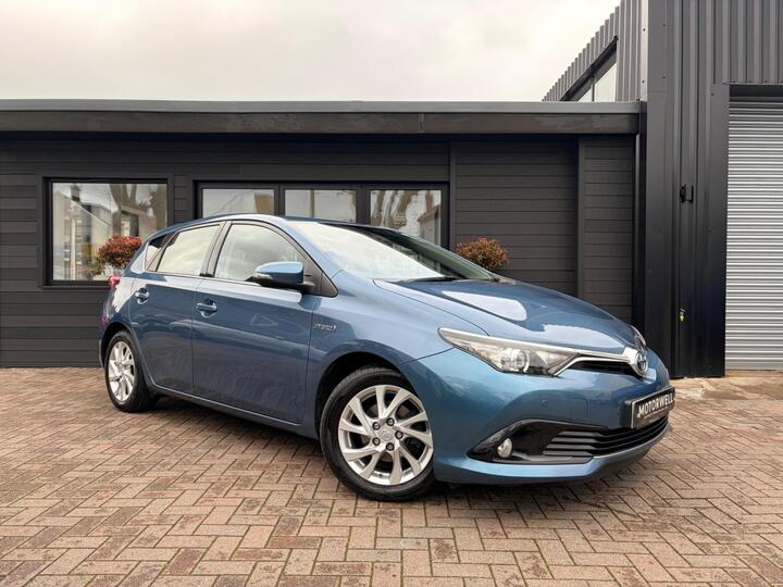 Toyota Auris 1.8 VVT-h Business Edition CVT Euro 6 (s/s) 5dr (Safety Sense) Toyota Auris 1.8 VVT-h Business Edition CVT Euro 6 (s/s) 5dr (Safety Sense)