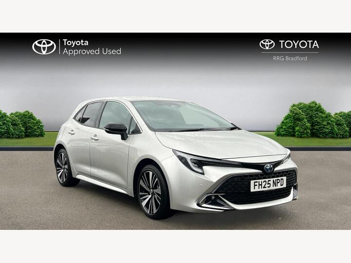 Toyota Corolla 1.8 VVT-h Design CVT Euro 6 (s/s) 5dr Toyota Corolla 1.8 VVT-h Design CVT Euro 6 (s/s) 5dr