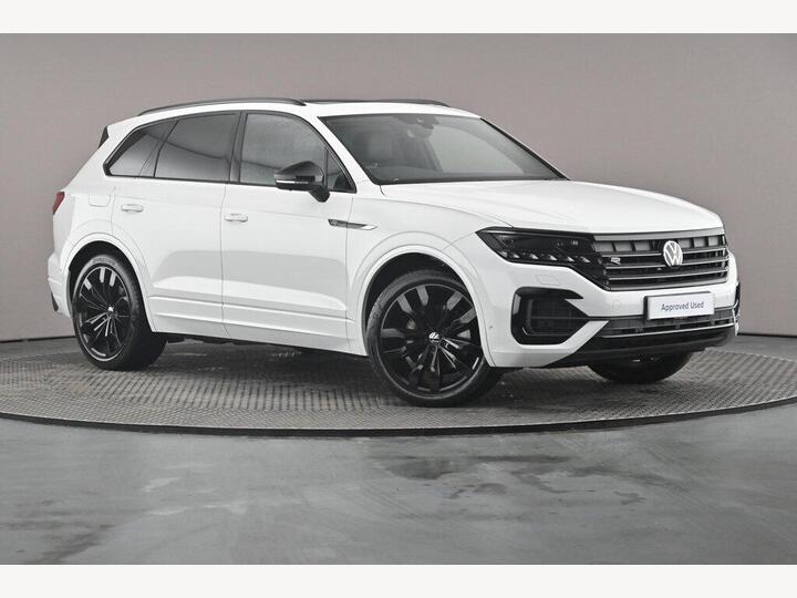 Volkswagen Touareg 3.0 TDI V6 Black Edition Tiptronic 4Motion Euro 6 (s/s) 5dr