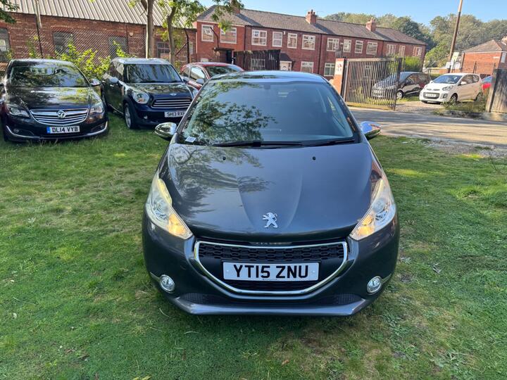 Peugeot 208 1.2 VTi PureTech Style Euro 5 3dr