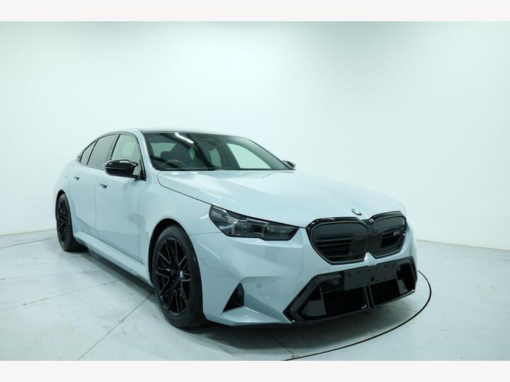 BMW M5 4.4 22.1kWh Steptronic XDrive Euro 6 (s/s) 4dr