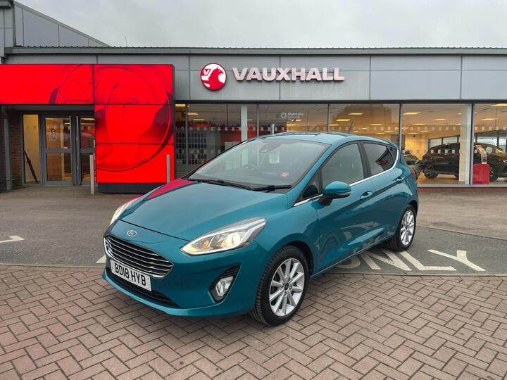 Ford Fiesta 1.0T EcoBoost Titanium Euro 6 (s/s) 5dr