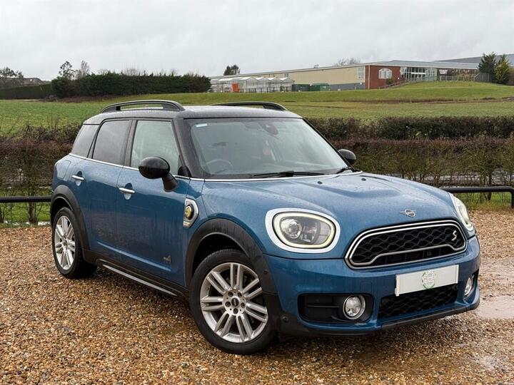MINI Countryman 1.5 7.6kWh Cooper SE Exclusive Auto ALL4 Euro 6 (s/s) 5dr