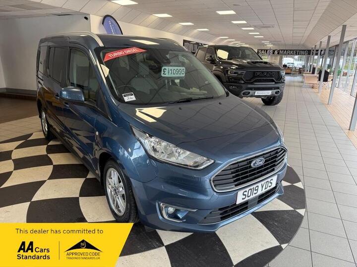 Ford Tourneo Connect 1.5 EcoBlue Titanium Euro 6 (s/s) 5dr Ford Tourneo Connect 1.5 EcoBlue Titanium Euro 6 (s/s) 5dr