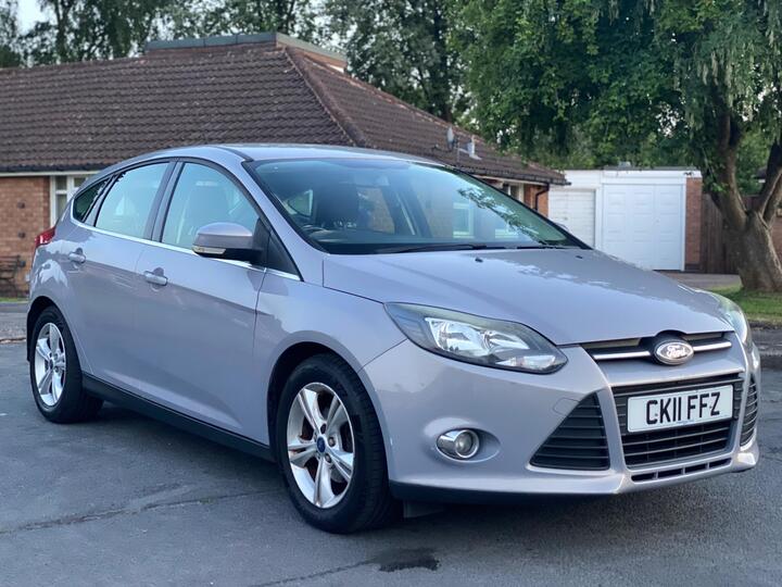 Ford Focus 1.6 Zetec Euro 5 5dr