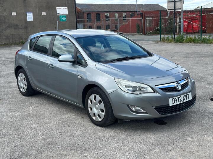 Vauxhall Astra 1.4 16v Exclusiv Euro 5 5dr