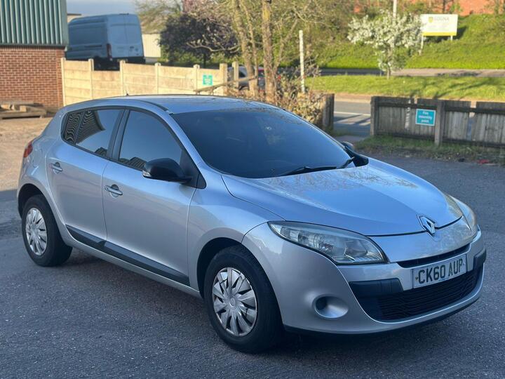 Renault Megane 1.6 16V Generation Euro 5 5dr