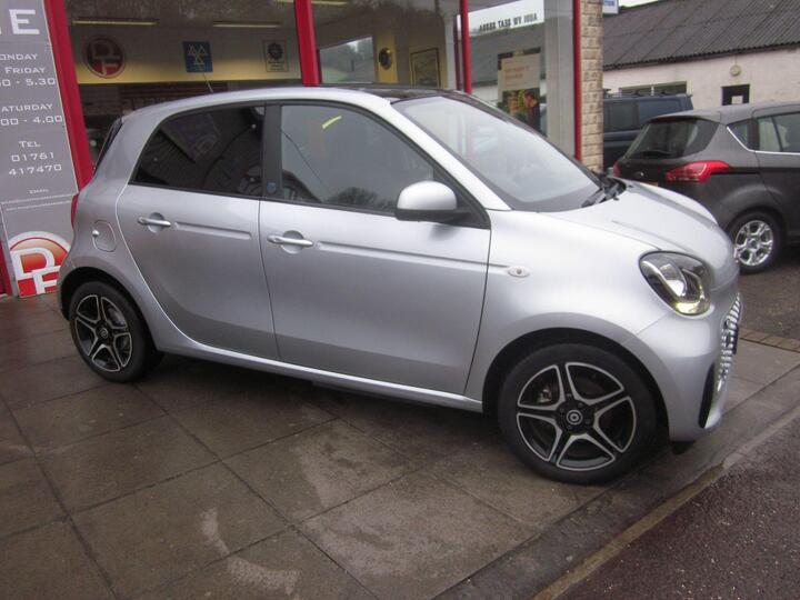 Smart Forfour 17.6kWh Premium Auto 5dr (22kW Charger)