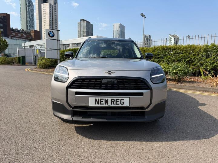 MINI Countryman 1.5C MHEV Classic Auto Euro 6 (s/s) 5dr