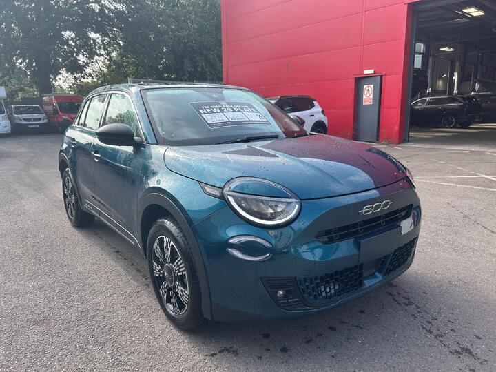 Fiat 600 1.2 MHEV E-DCT Euro 6 (s/s) 5dr