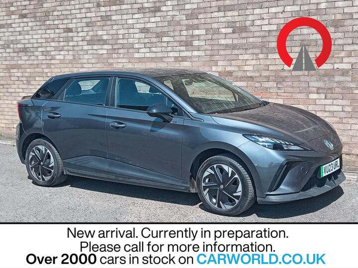 MG MG 4 64kWh SE Long Range Auto 5dr