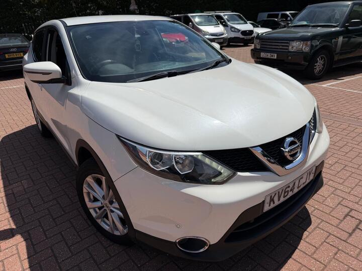 Nissan Qashqai 1.2 DIG-T Acenta 2WD Euro 5 (s/s) 5dr