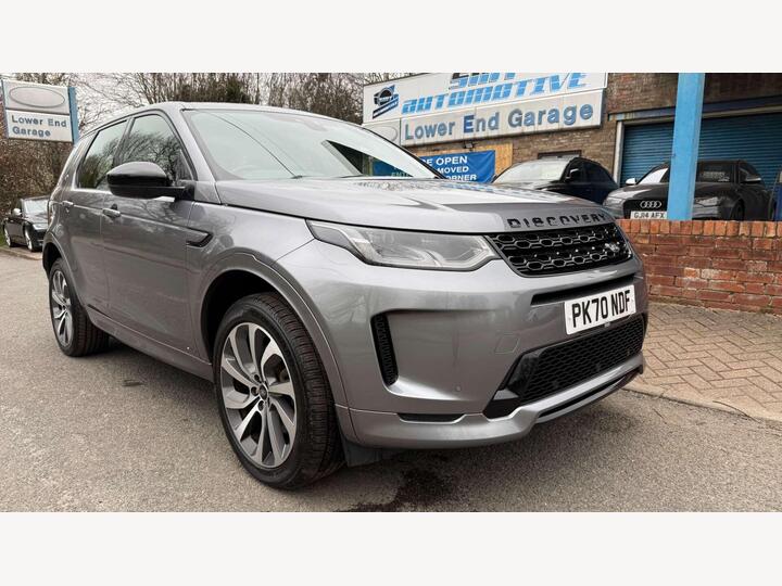 Land Rover DISCOVERY SPORT 1.5 P300e 12.2kWh R-Dynamic SE Auto 4WD Euro 6 (s/s) 5dr Land Rover DISCOVERY SPORT 1.5 P300e 12.2kWh R-Dynamic SE Auto 4WD Euro 6 (s/s) 5dr