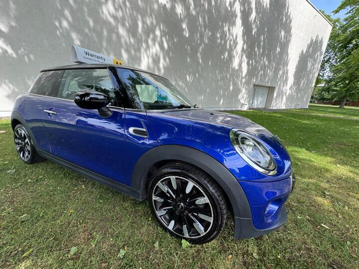 MINI Hatch 1.5 Cooper Exclusive Steptronic Euro 6 (s/s) 3dr