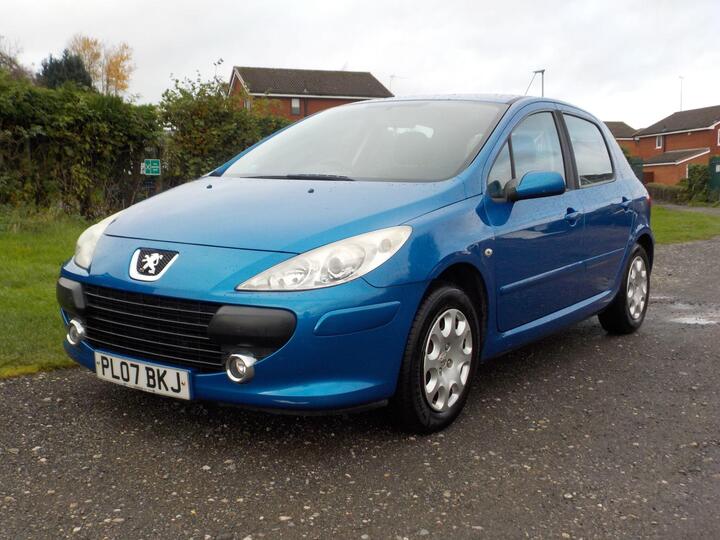 Peugeot 307 1.4 16v X-Line 5dr Peugeot 307 1.4 16v X-Line 5dr