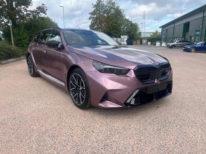BMW M5 4.4 22.1kWh Touring Steptronic XDrive Euro 6 (s/s) 5dr