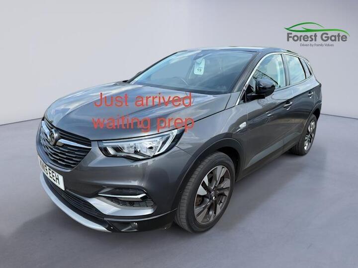 Vauxhall Grandland X 1.2 Turbo Sport Nav Euro 6 (s/s) 5dr