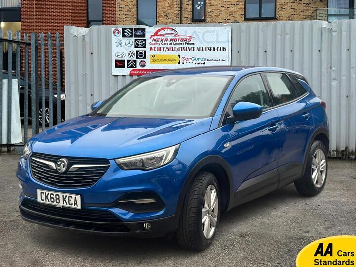 Vauxhall Grandland X 1.2 Turbo SE Euro 6 (s/s) 5dr Vauxhall Grandland X 1.2 Turbo SE Euro 6 (s/s) 5dr