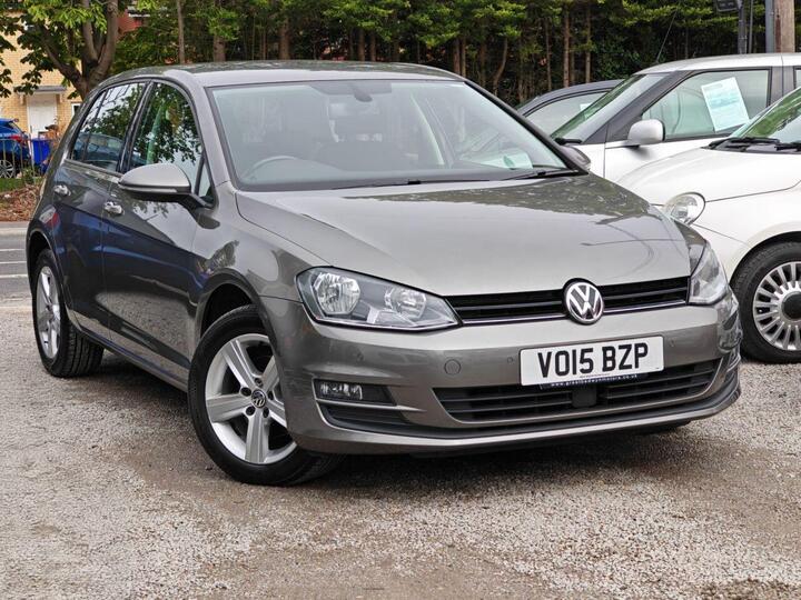 Volkswagen GOLF 1.6 TDI BlueMotion Tech Match Euro 5 (s/s) 5dr Volkswagen GOLF 1.6 TDI BlueMotion Tech Match Euro 5 (s/s) 5dr