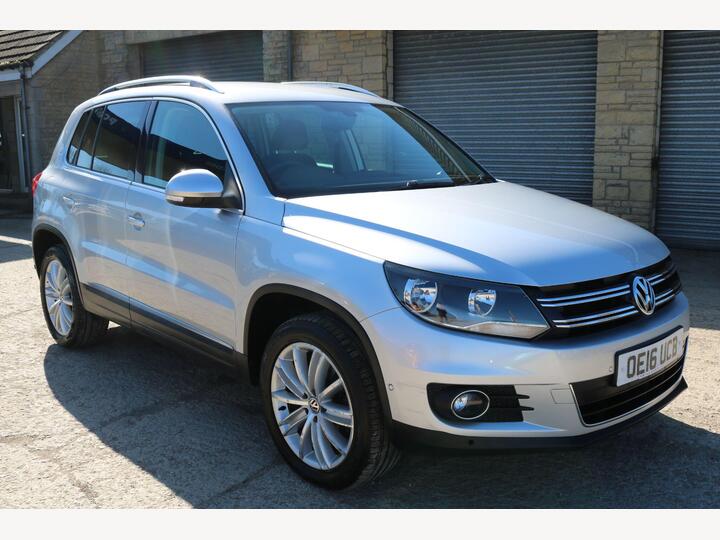 Volkswagen Tiguan 2.0 TDI BlueMotion Tech Match Edition DSG 4WD Euro 6 (s/s) 5dr Volkswagen Tiguan 2.0 TDI BlueMotion Tech Match Edition DSG 4WD Euro 6 (s/s) 5dr