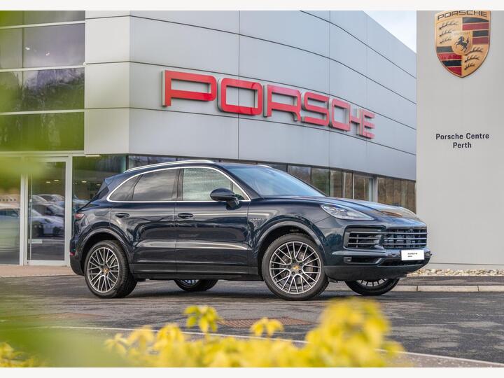 Porsche Cayenne 3.0 V6 E-Hybrid 17.9kWh TiptronicS 4WD Euro 6 (s/s) 5dr (3.6kW Charger)