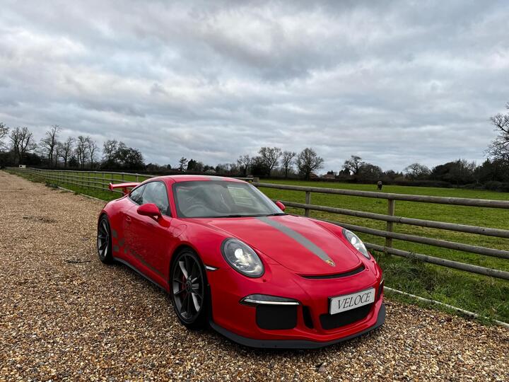 Porsche 911 3.8 991 GT3 PDK Euro 6 2dr