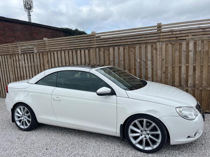 Volkswagen Eos 2.0 TDI CR Sport Cabriolet DSG Euro 5 2dr