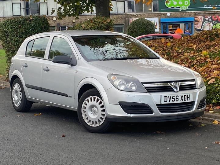 Vauxhall Astra 1.8i 16v Life 5dr
