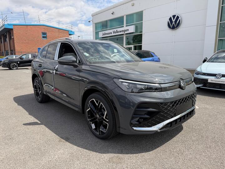 Volkswagen Tiguan 1.5 ETSI MHEV R-Line DSG Euro 6 (s/s) 5dr