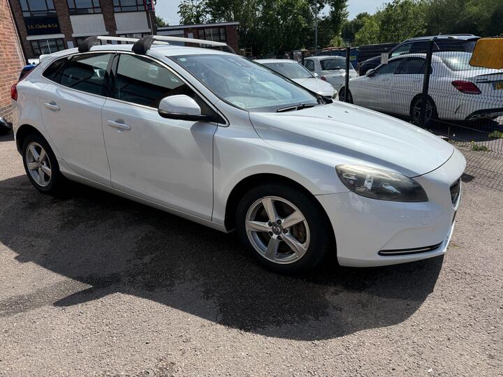 Volvo V40 2.0 D4 SE Nav Geartronic Euro 6 (s/s) 5dr