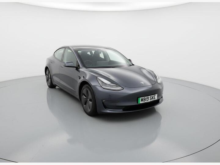 Tesla Model 3 Standard Range Plus Auto RWD 4dr
