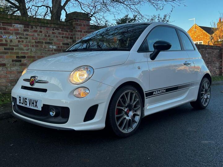Abarth 595 1.4 T-Jet Trofeo Euro 6 3dr