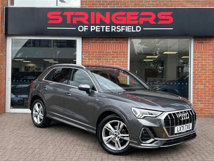 Audi Q3 1.5 TFSI CoD 35 S Line S Tronic Euro 6 (s/s) 5dr