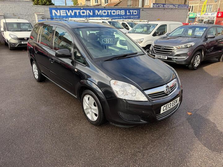 Vauxhall Zafira 1.6 16V Exclusiv Euro 5 5dr Vauxhall Zafira 1.6 16V Exclusiv Euro 5 5dr